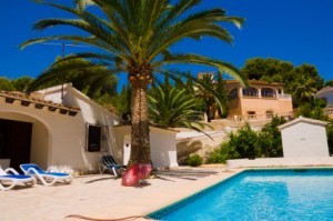 Es seguro comprar una casa en España